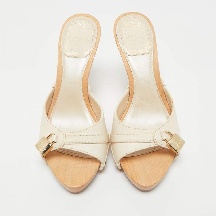 Pre Owned Dior White Leather Luck Slide Sandals Size 36