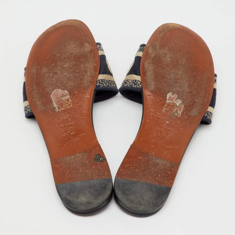 Pre Owned Dior Navy Blue Embroidered Canvas Dway Flat Slide Sandals Size 40