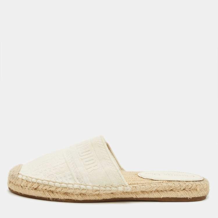 Pre Owned Dior Off White Oblique Canvas Granville Espadrille Mules  Size 36