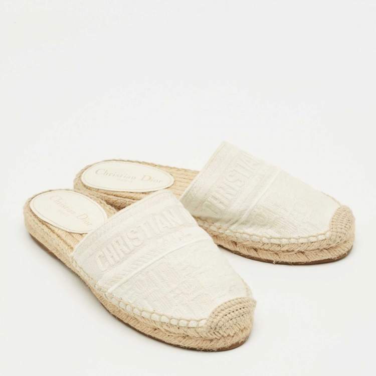 Pre Owned Dior Off White Oblique Canvas Granville Espadrille Mules  Size 36