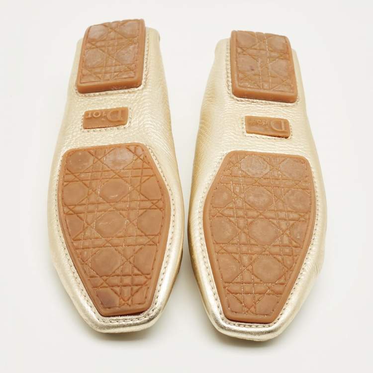 Pre Owned Dior Gold Leather CD Logo Slip On Loafers Size 39