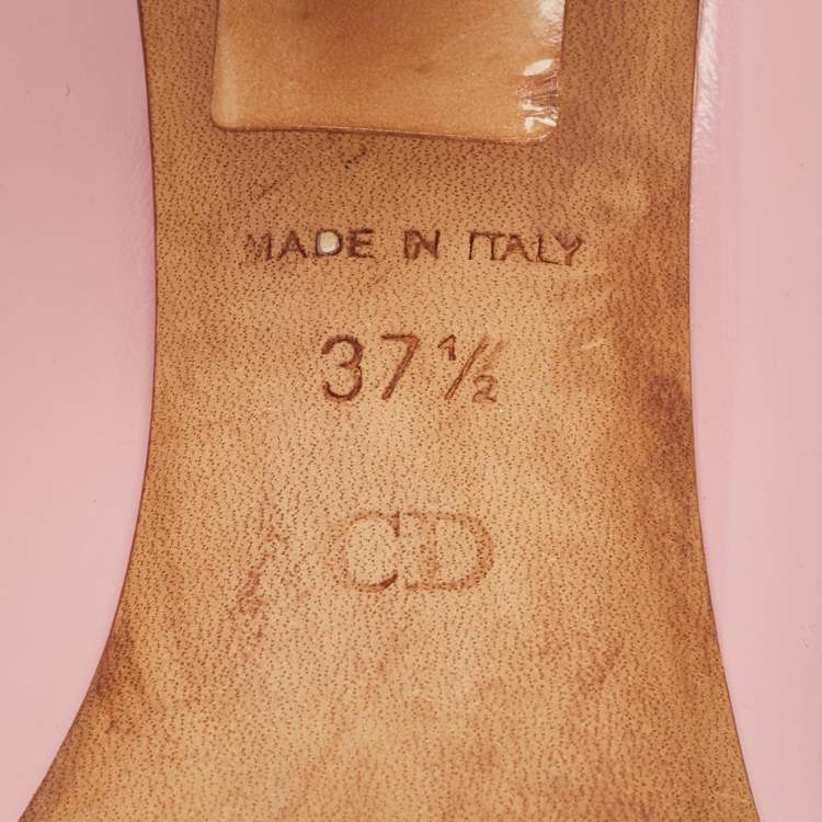 Pre Owned Dior Pale Pink Leather Buckle Detail Pumps Size 37.5