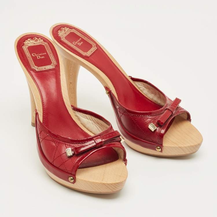 Pre Owned Dior Red Patent and Leather Slide Sandals Size 37.5