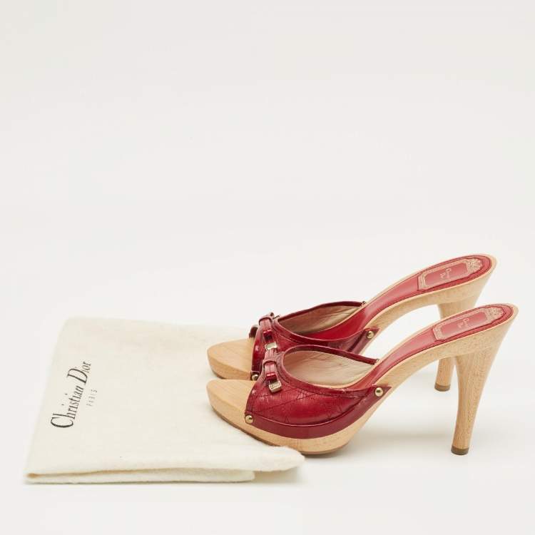 Pre Owned Dior Red Patent and Leather Slide Sandals Size 37.5