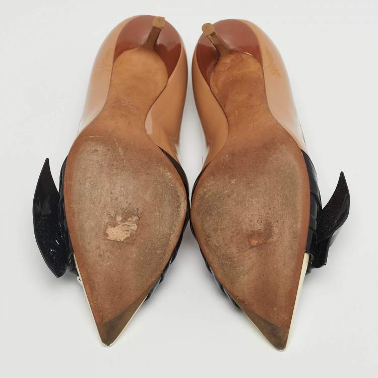 Pre Owned Dior Tricolor Patent Leather Buckle Pointed Toe Pumps Size 39