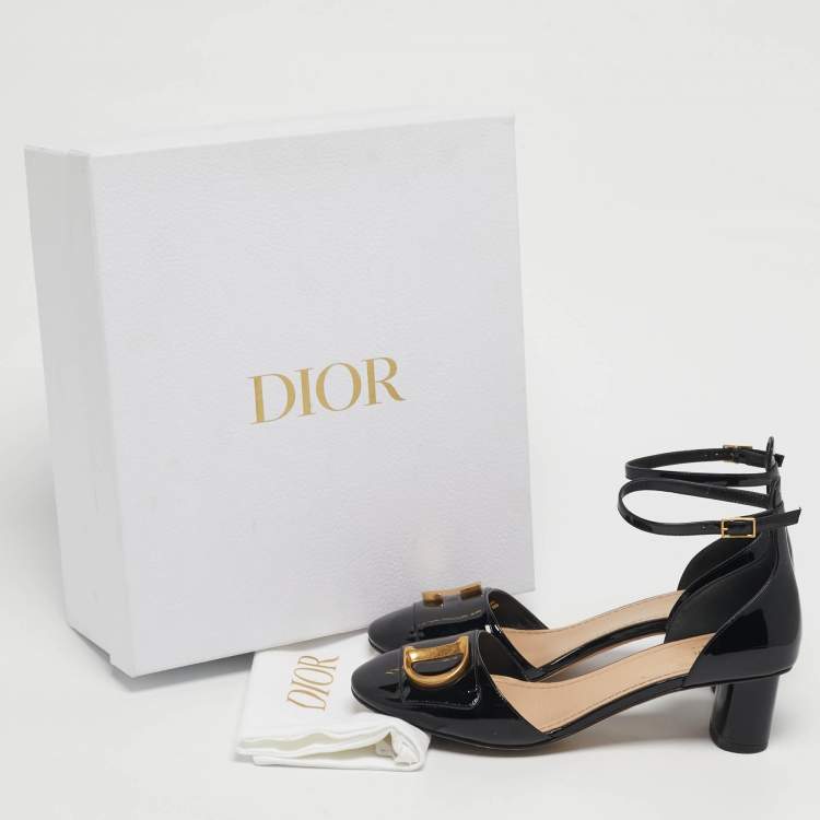 مملوكة مسبقًا Dior Black Patent Leather D'cest Ankle Strap Sandals Size 38
