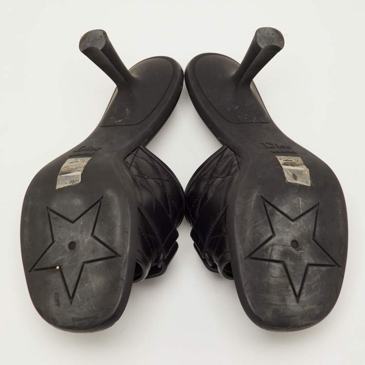 Pre Owned Dior Size 39.5 Black Cannage Leather Diorevolution Slide Sandals