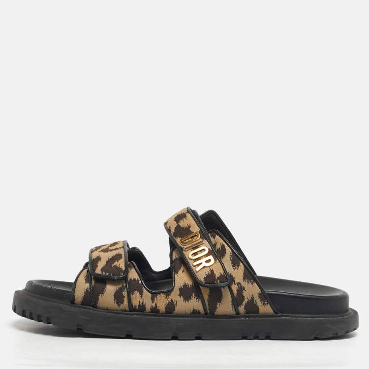مملوكة مسبقًا Dior DiorAct Size 38.5 Brown/Beige Canvas and Leather Flat Sandals