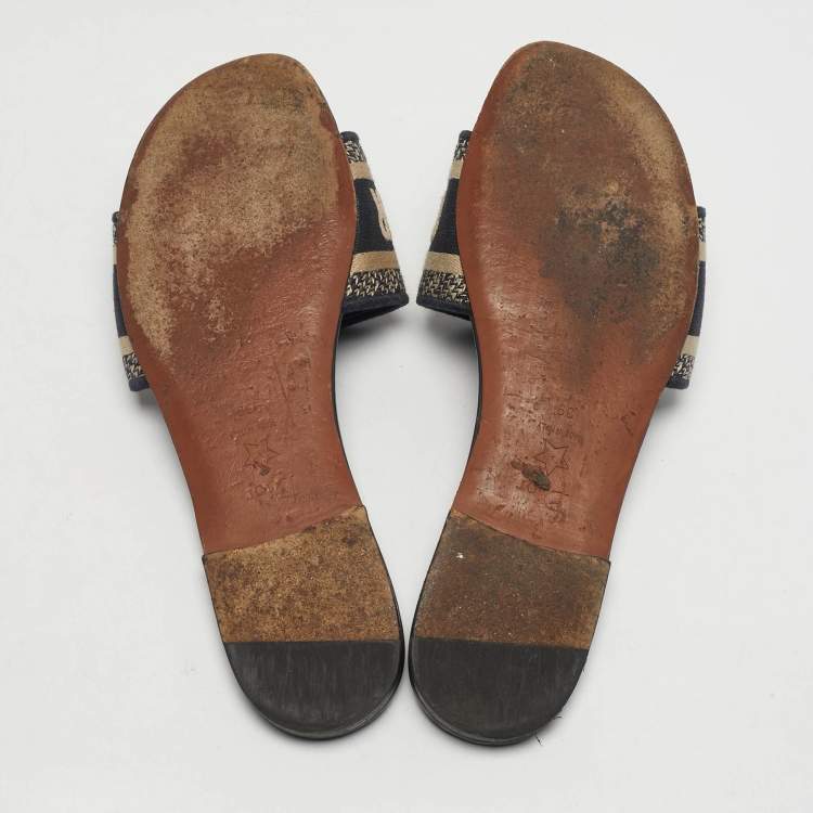 مملوكة مسبقًا Dior Dway Size 39 Black/White Canvas Flat Slides 