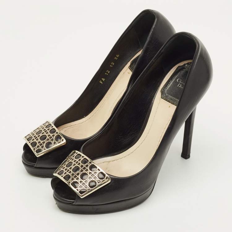 مملوكة مسبقًا Dior Size 36 Black Leather Cannage Plaque Peep Toe Pumps