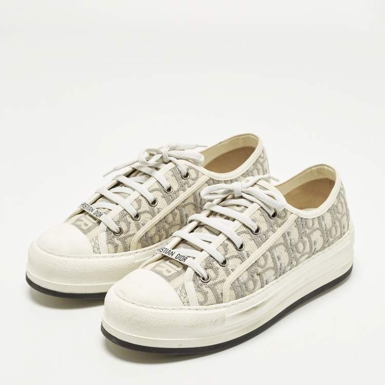 Pre Owned Dior Walk'n'Dior Size 39 White Canvas and Rubber Lace Up Sneakers