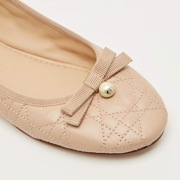 Pre Owned Dior Cannage Size 39.5 Beige Quilted Leather Pearl Bow Ballet Flats