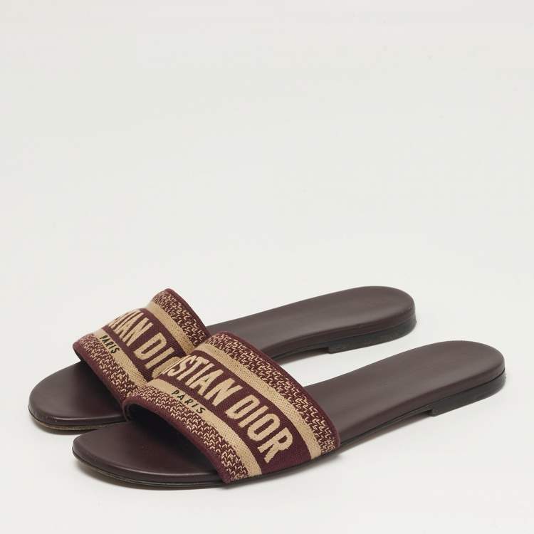 Pre Owned Dior Dway Size 38 Burgundy/Beige Canvas Flat Sandals