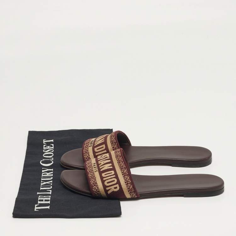 Pre Owned Dior Dway Size 38 Burgundy/Beige Canvas Flat Sandals