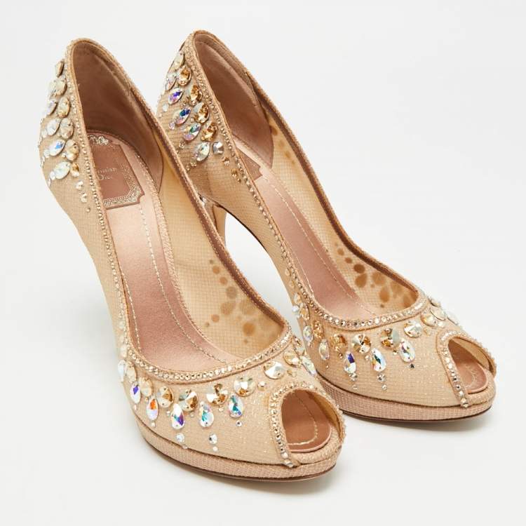 مملوكة مسبقًا Dior Size 39 Beige Mesh and Net Peep Crystal Embellished Toe Pumps