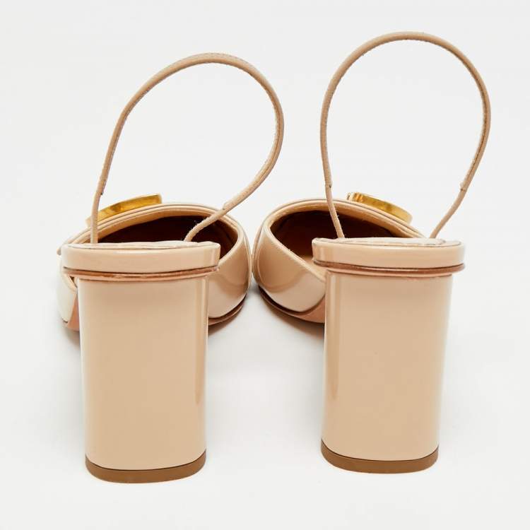 مملوكة مسبقًا Dior C'est Size 35 Beige Patent Leather Slingback Pumps