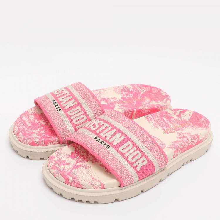 Pre Owned Dior Dway Size 38.5 Pink Canvas Sandals