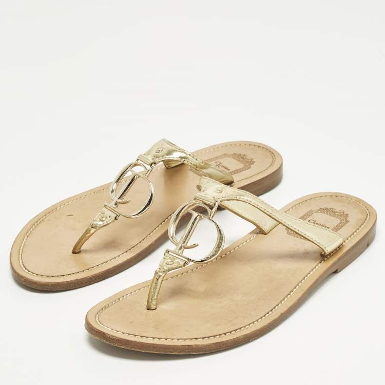 Pre Owned Dior CD Size 38.5 Gold Leather Thong Sandals