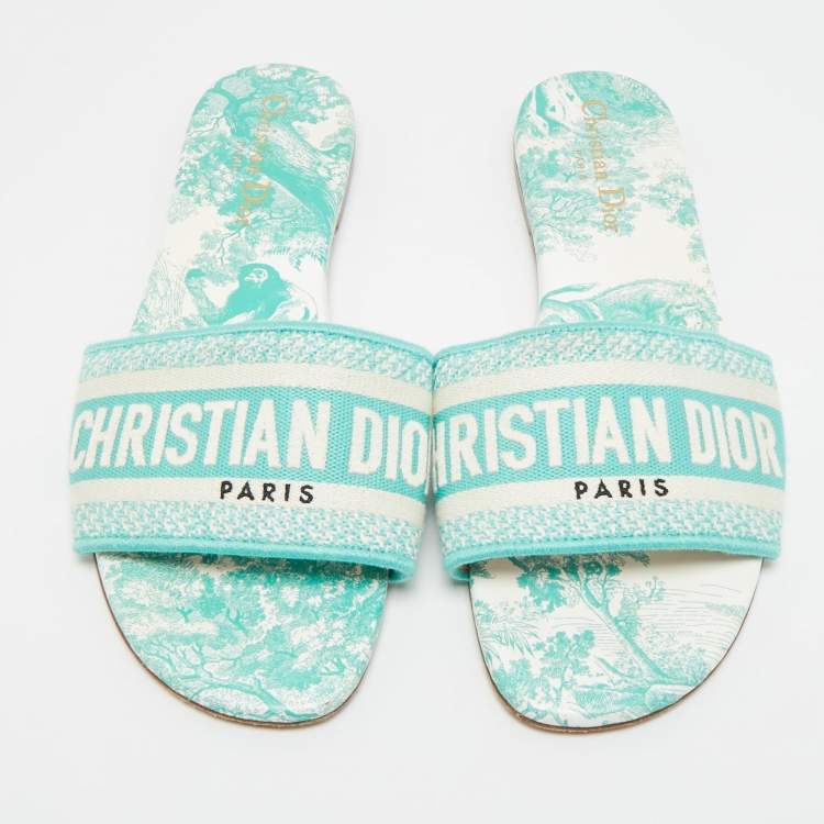 Pre Owned Dior Dway Size 39 Green/White Canvas Slide Sandals