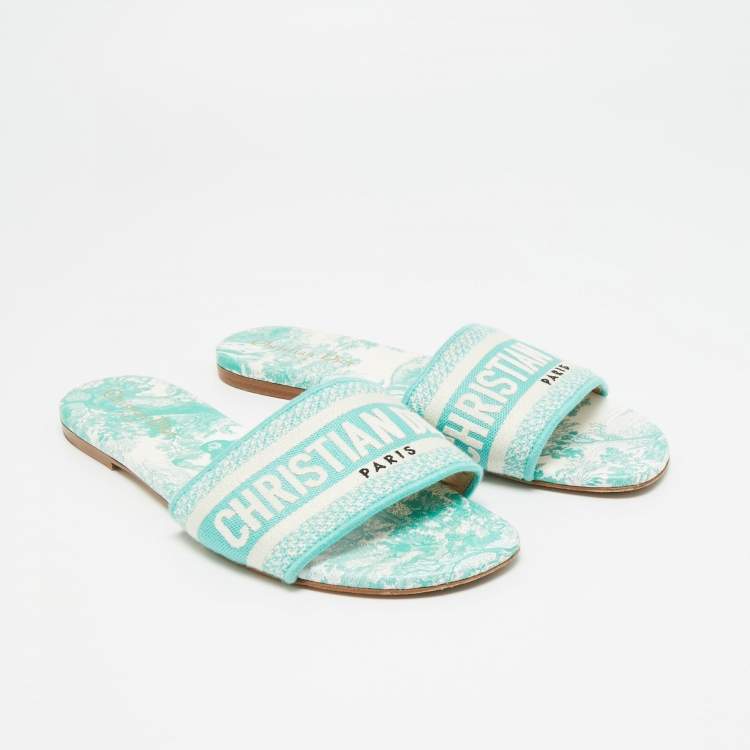 Pre Owned Dior Dway Size 39 Green/White Canvas Slide Sandals