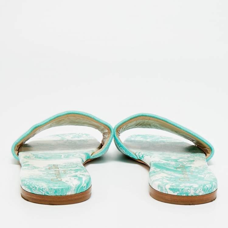 Pre Owned Dior Dway Size 39 Green/White Canvas Slide Sandals
