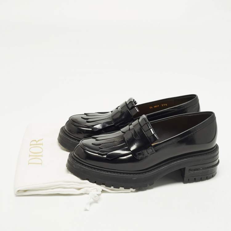 مملوكة مسبقًا Dior Size 37.5 Black Patent Leather Fringe Penny Loafers