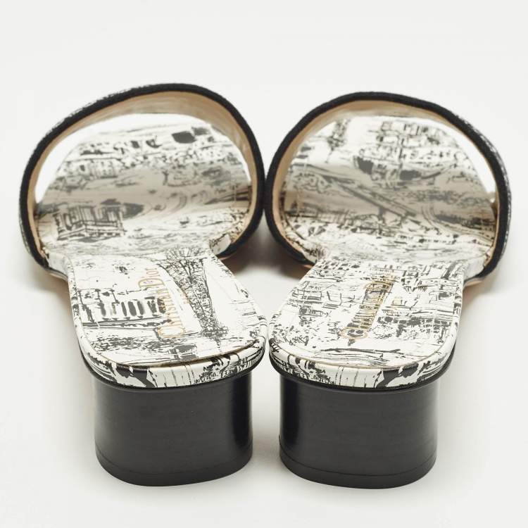 Pre Owned Dior Dway Size 41 White/Black Embroidered Canvas Slide Sandals
