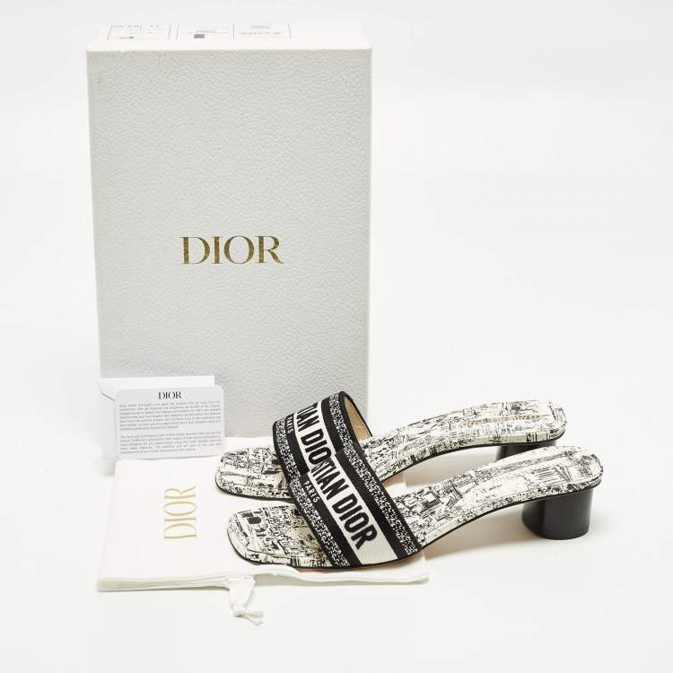 Pre Owned Dior Dway Size 41 White/Black Embroidered Canvas Slide Sandals