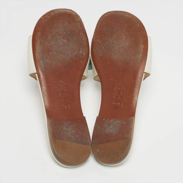 Pre Owned Dior D Club Size 38.5 Off White Leather Flat Slide Sandals
