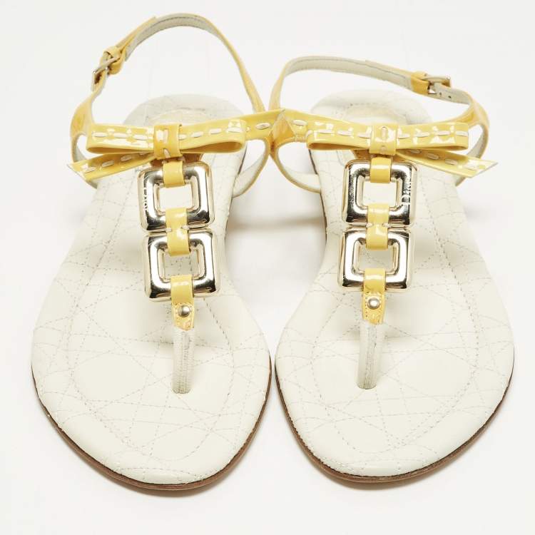 Pre Owned Dior Size 39.5 Yellow Patent Leather T-Strap Sandals