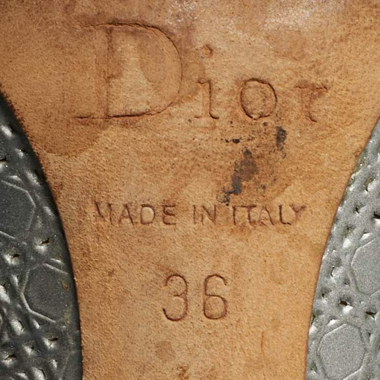 Pre Owned Dior Cherie Size 36 Silver Micro Cannage Leather Pointed Toe Pumps