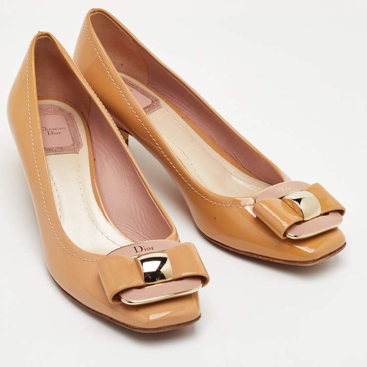 Pre Owned Dior Size 37 Peach Orange Patent Leather Pumps