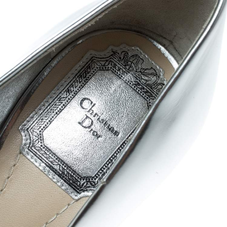 Pre Owned Dior Silver Leather and Sequin Pointed Toe Pumps Size 37