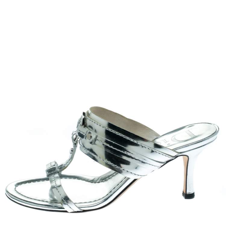 Pre Owned Dior Metallic Silver Leather T Strap Slide Sandals Size 36