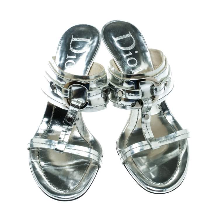 Pre Owned Dior Metallic Silver Leather T Strap Slide Sandals Size 36