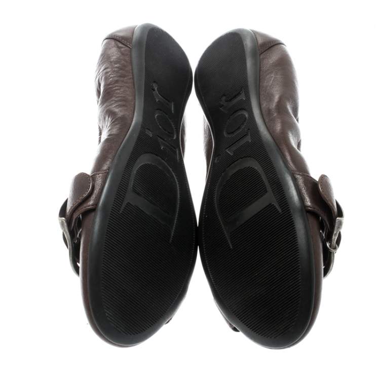 Pre Owned Dior Brown Leather Buckle Detail Scrunch Ballet Flats Size 35.5