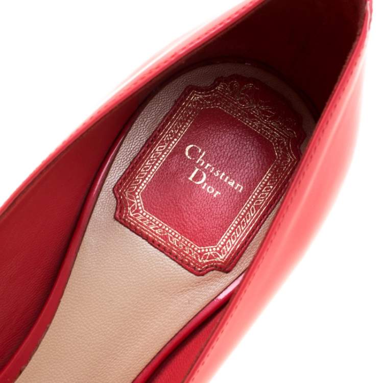 Pre Owned Dior Coral Patent Leather Pointed Toe Pumps Size 36.5