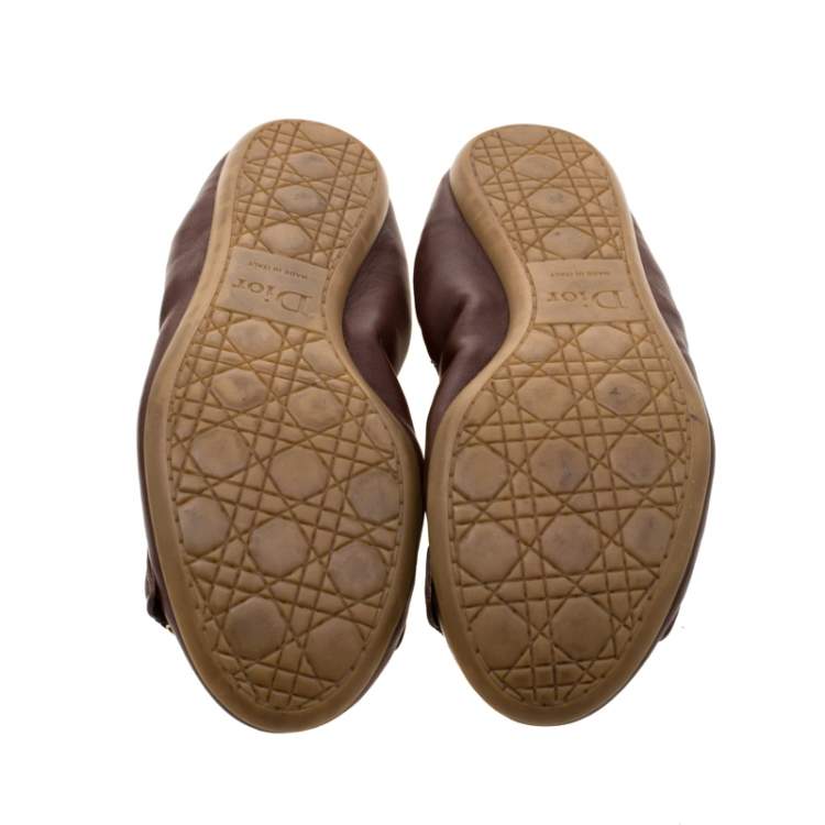 Pre Owned Dior Brown Leather Logo Scrunch Ballet Flats Size 35 