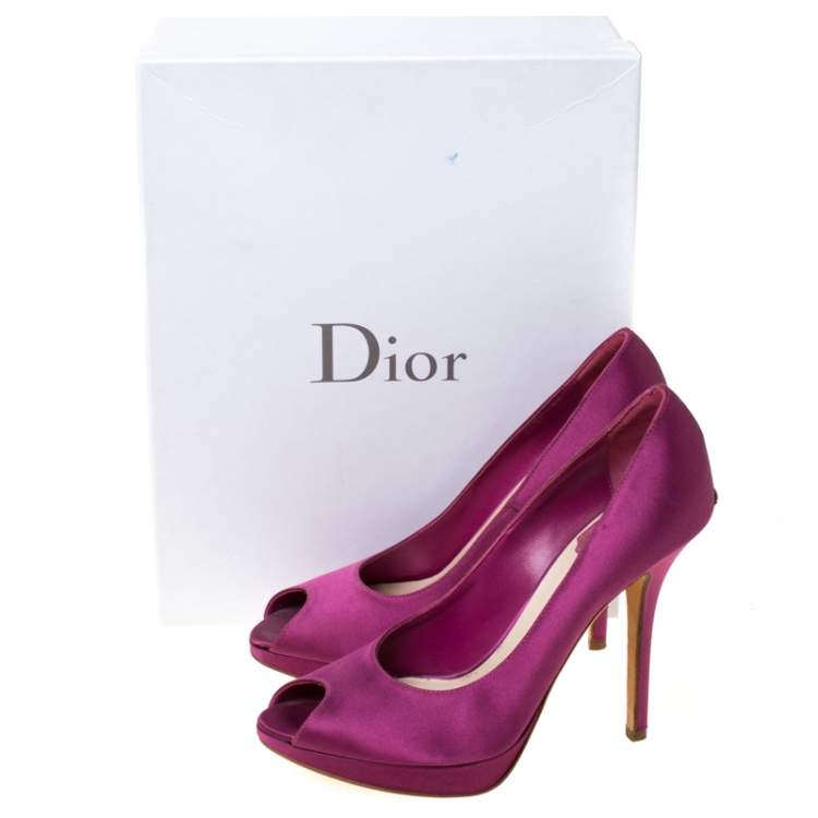Pre Owned Dior Fuchsia Satin Peep Toe Platform Pump Size 38