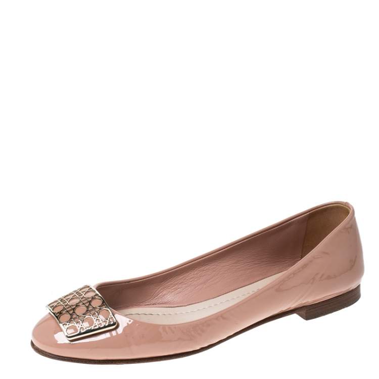 Pre Owned  Dior Light Beige Patent Leather Embellished Ballet Flats Size 41