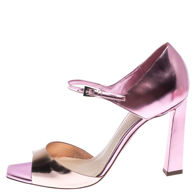 مملوكة مسبقًا Dior Pink Metallic Patent Leather Open Toe Ankle Strap Sandals Size 38.5