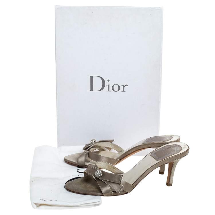 Pre Owned Christian Dior Grey Satin Crystal Ball Embellished Bow Detail Slip On Mules Size 36