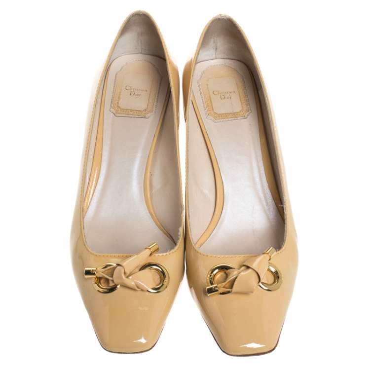 Pre Owned Dior Beige Patent Leather Bow Detail Square Toe Pumps Size 39