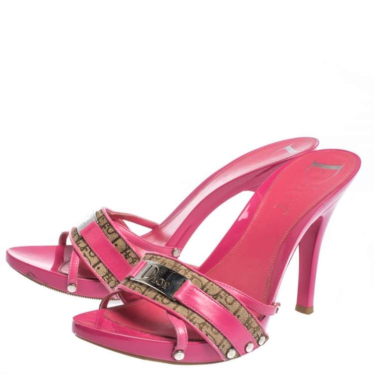 مملوكة مسبقًا Dior Pink Leather and Beige Canvas Monogram Mules Size 38