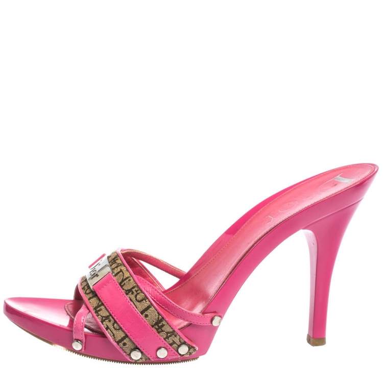 مملوكة مسبقًا Dior Pink Leather and Beige Canvas Monogram Mules Size 38