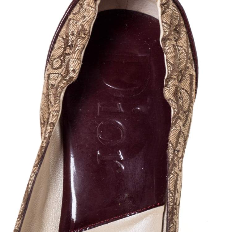 Pre Owned Dior Beige Logo Canvas And Leather Trim Buckle Detail Pumps Size 37.5