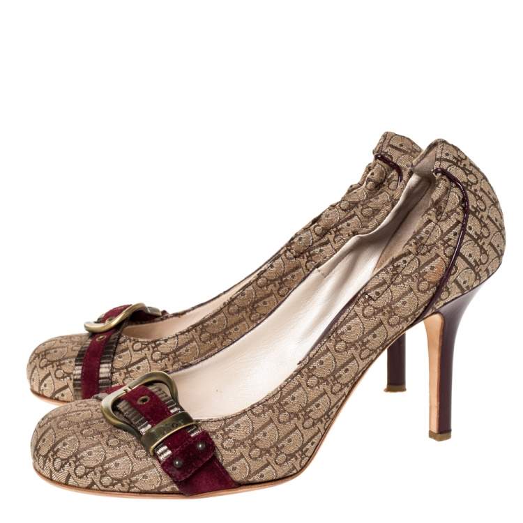 Pre Owned Dior Beige Logo Canvas And Leather Trim Buckle Detail Pumps Size 37.5