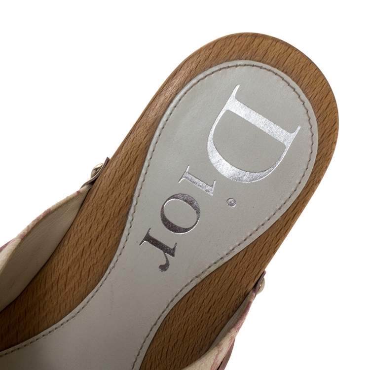 Pre Owned Dior Pink/White Diorissimo Canvas And Patent Leather Trim Clog Mules Size 37