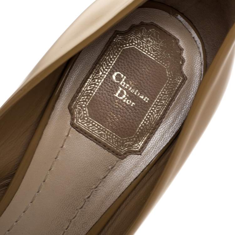 Pre Owned Dior Beige Patent Cannage Heel Peep Toe Platform Pumps Size 40.5