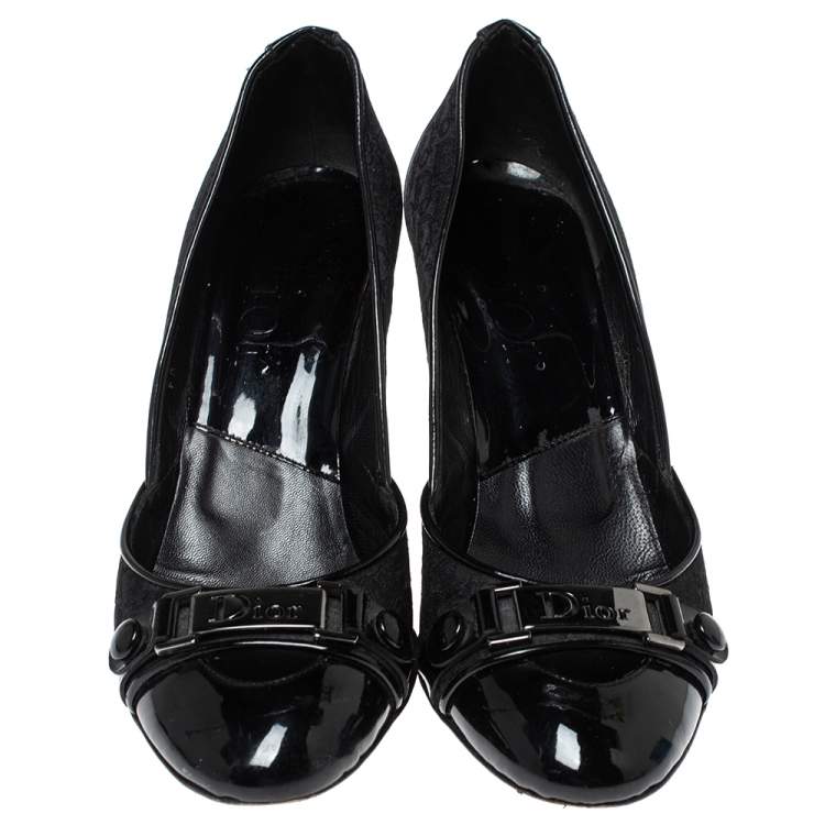 Pre Owned Dior Black Oblique Canvas and Patent Leather Pumps Size 37.5